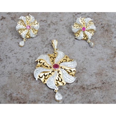 RUBY GOLD DIAMOND PENDANT SET